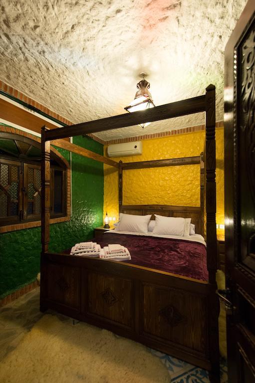 Residence Hoteliere Chez Aziz Чефчауен Екстериор снимка